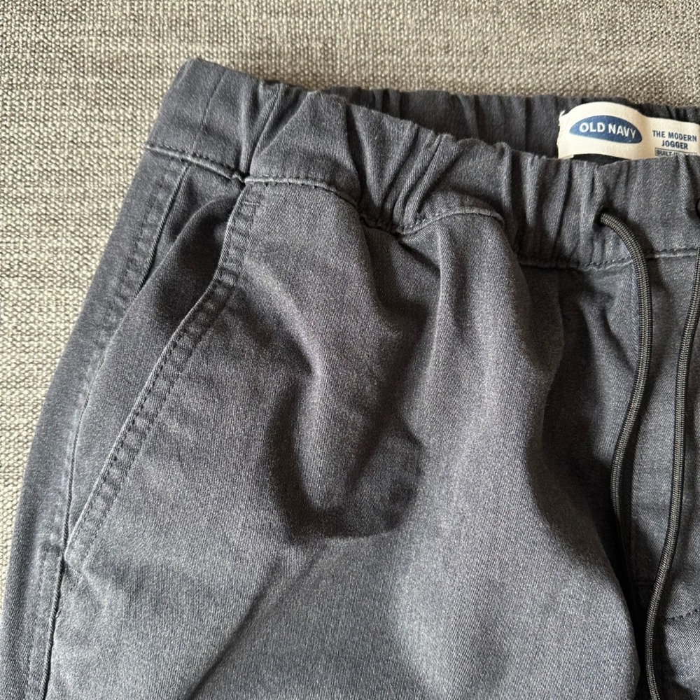 Old Navy Modern Jogger Mens Size Medium Gray Built-In Flex Tapered Pants - Picture 3 of 10
